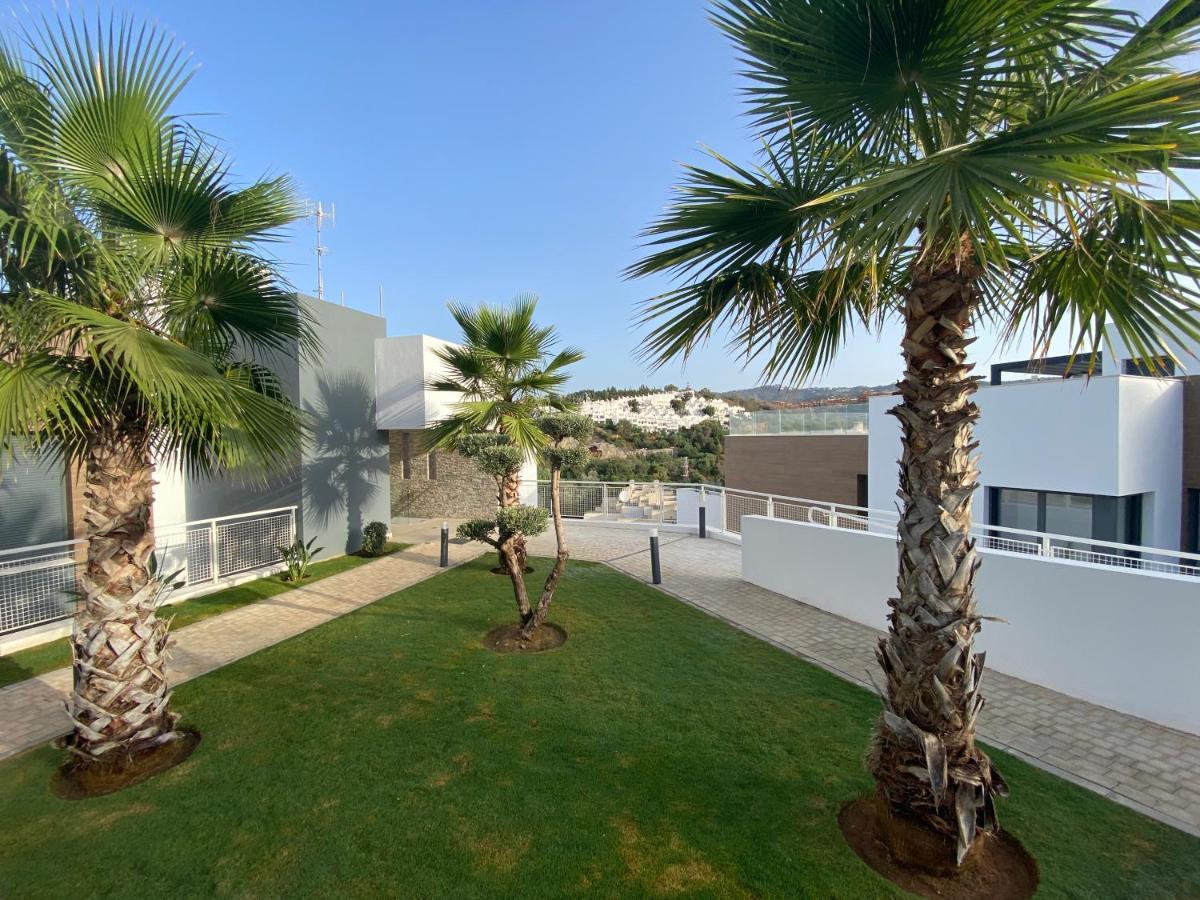 Luxury Blue Maritimo 2 Bedrooms Artola Homes Cabopino Apartament